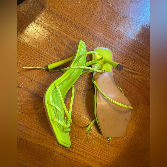 Zara strappy heels - Picture 2 of 4